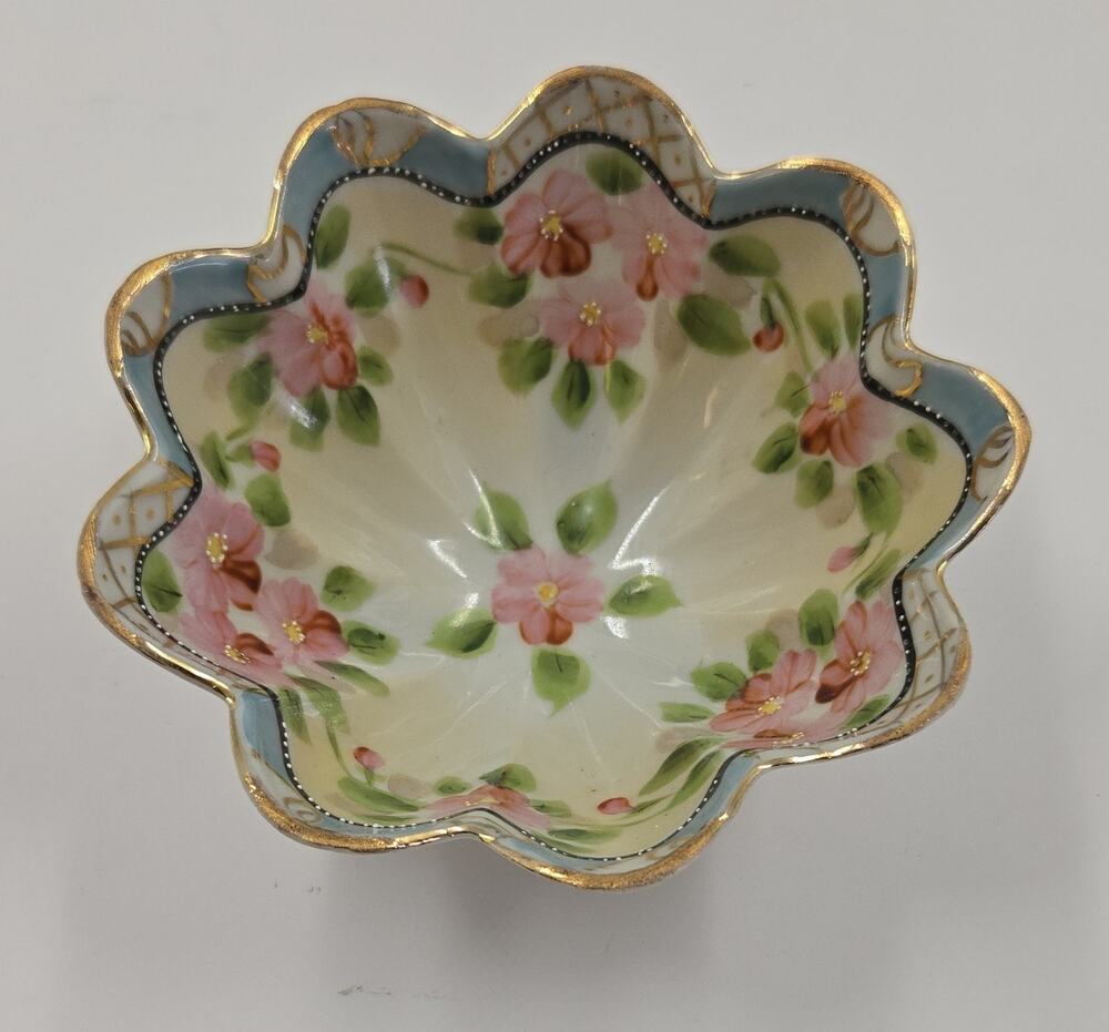 Antique Nippon porcelain nut/ master salt bowl, originally handcrafted in Japan